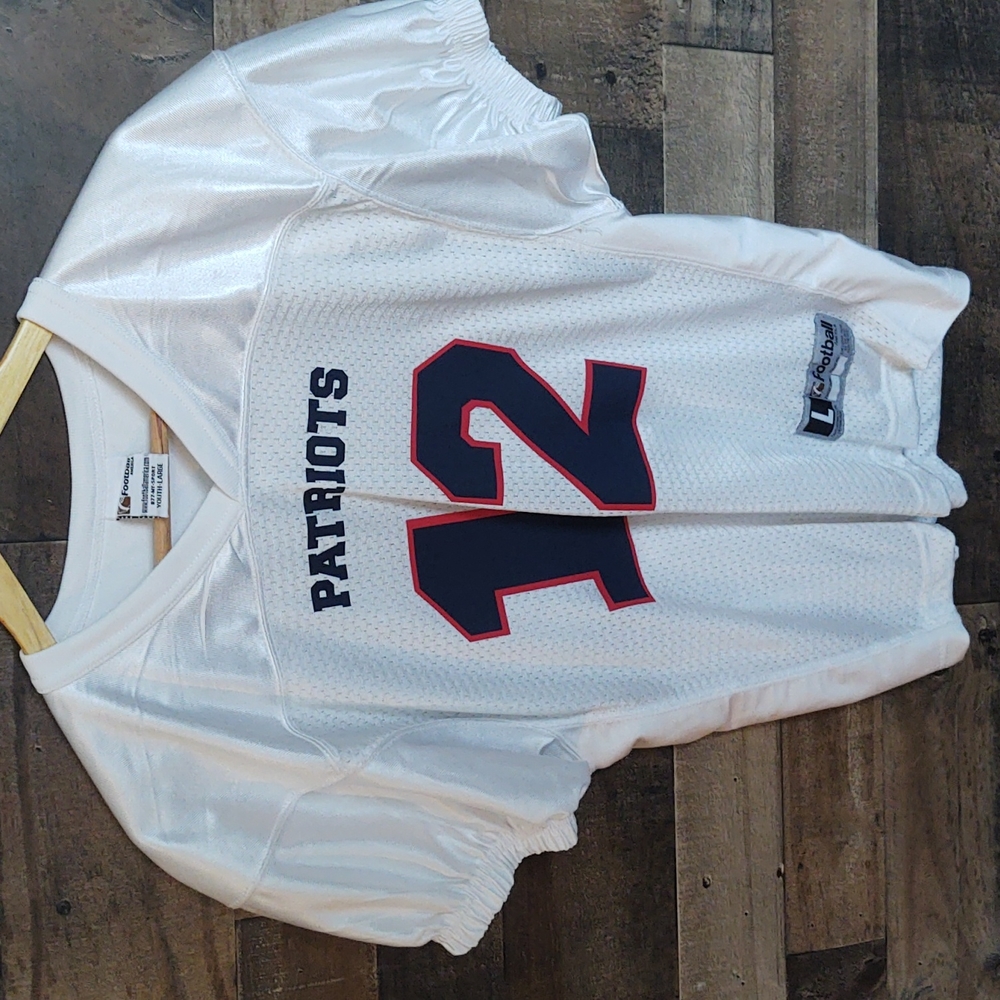 Patriots Brady #12 Youth Jersey sz Large